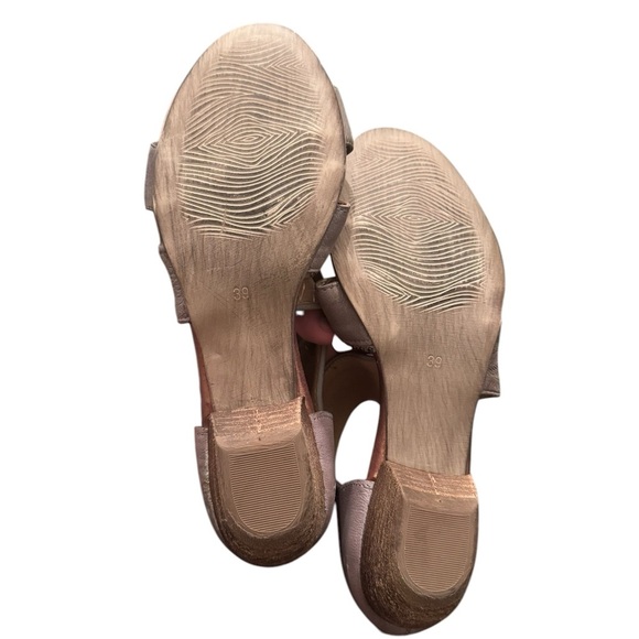 Miz Mooz Shoes Mizmooz Candace Sandal Wide-width - Picture 4 of 7